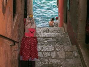amoureux-ruelle-bord-mer-rovinj-croatie