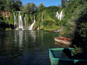 cascades-kravika-riviere-trebizat-studenci-bosnie