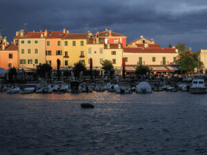 coucher-soleil-port-rovinj-croatie