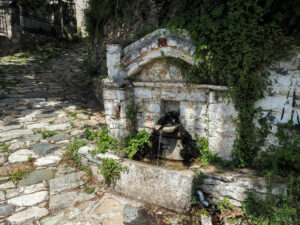 fontaine-portaria-pelion-grece
