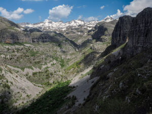 gorge-vikos-sentier-epirus-zagori-grece