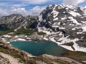 lac-xerolimni-refuge-astraka-sentier-epirus-zagori-grece