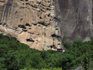 monastere-falaise-meteores-kalambaka-grece