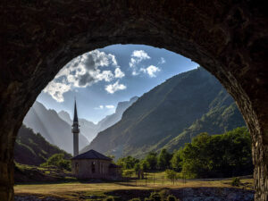 mosquee-dragobi-vallee-valbona-albanie