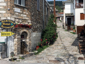 rue-village-portaria-pelion-grece