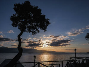 terrasse-mer-golfe-corinthe-labiri-achaie-grece