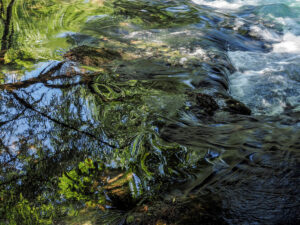 tourbillons-riviere-art-nature