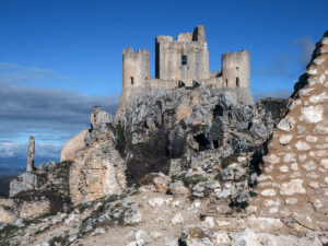 chateau-rocca-calascio-italie