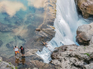 couple-chutes-niagara-podgorica-montenegro