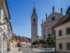 eglise-centre-kamnik-slovenie