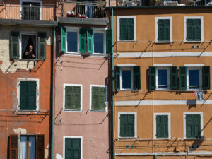 immeubles-couleurs-manarola-cinque-terre-italie