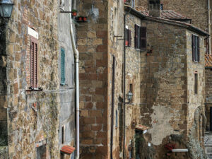 maisons-pierre-pitigliano-italie