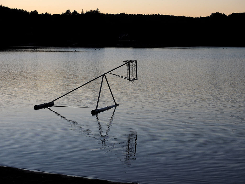 panneau-basket-lac-coucher-soleil