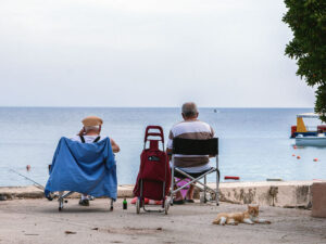 pecheurs-assis-petrovac-montenegro