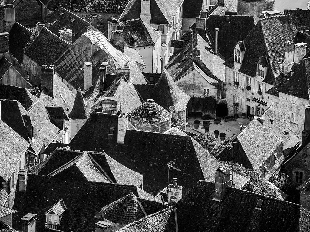 toits-lauzes-village-classe-turenne-correze