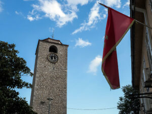 vieille-tour-horloge-podgorica-montenegro