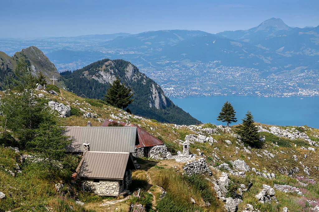 chalets-neuteu-novel-gr5-alpes-haute-savoie