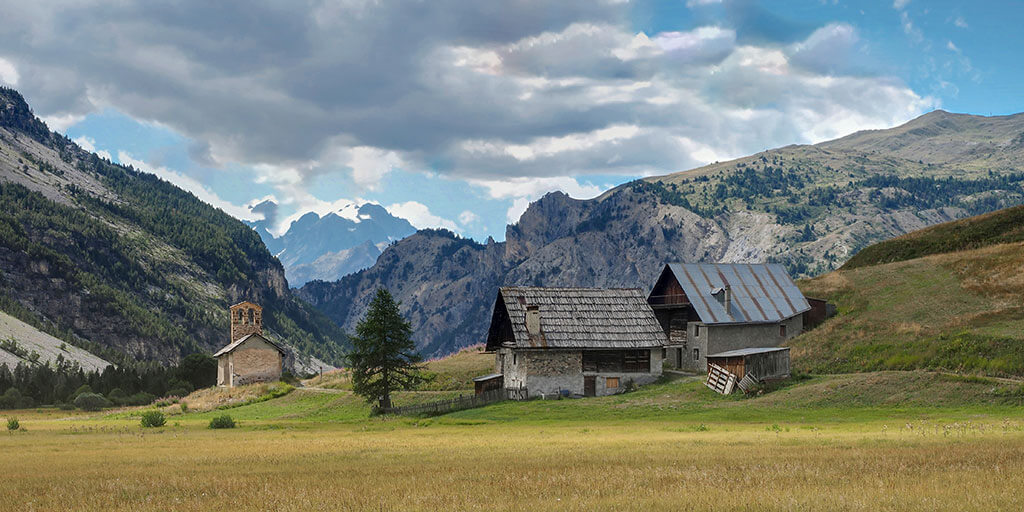eglise-bourget-vallon-cerveyrette-hautes-alpes