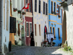 facades-couleur-centre-ancien-sighisoara-roumanie