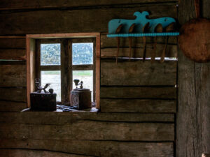 interieur-chalet-bois-maramures-roumanie