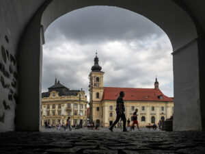 place-grand-square-centre-sibiu-roumanie