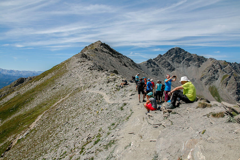 randonneurs-col-malrif-gr58-hautes-alpes
