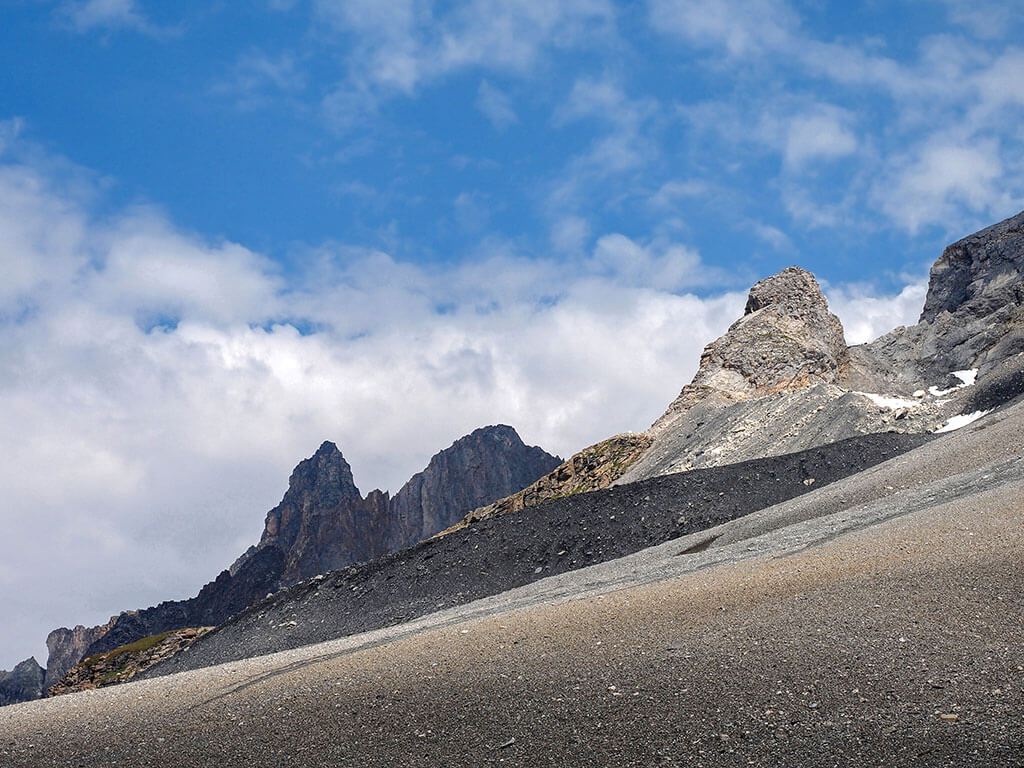 rochers-mollard-loza-gr55-alpes-savoie