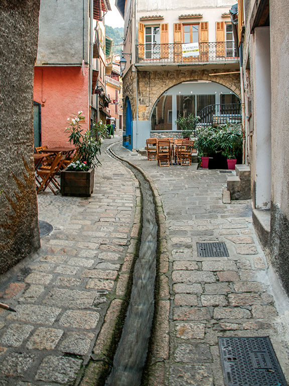 rue-saint-martin-vesubie-gr52a-alpes-maritimes