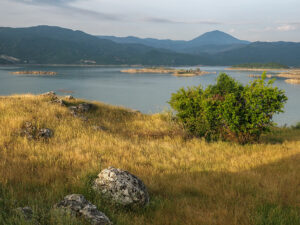 coucher-soleil-berges-lac-slansko-montenegro