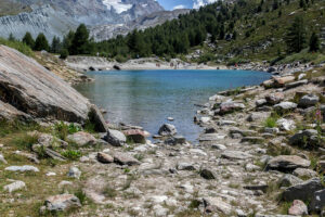 lac-grunsee-sentier-mont-cervin-suisse