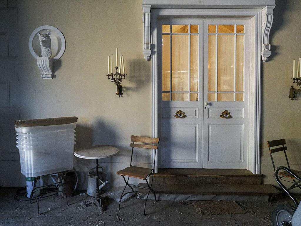 Entrée de la boutique de laine d'alpaga de François-Xavier Barbieux à Goulles en Corrèze